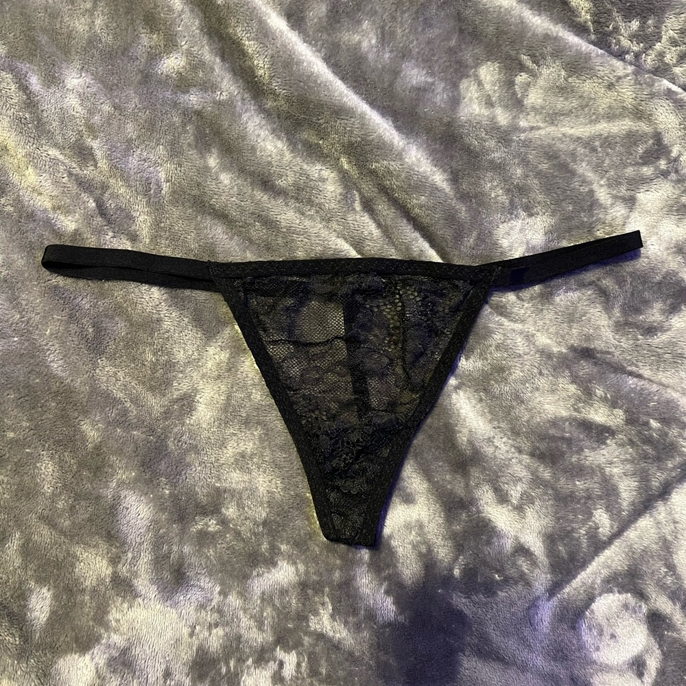 Victoria’s Secret Black Floral Lace V String Thong